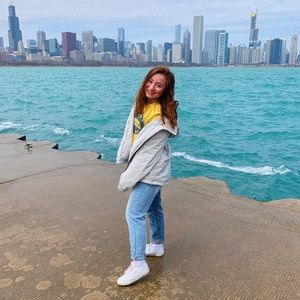 Meet your Posher, Megan